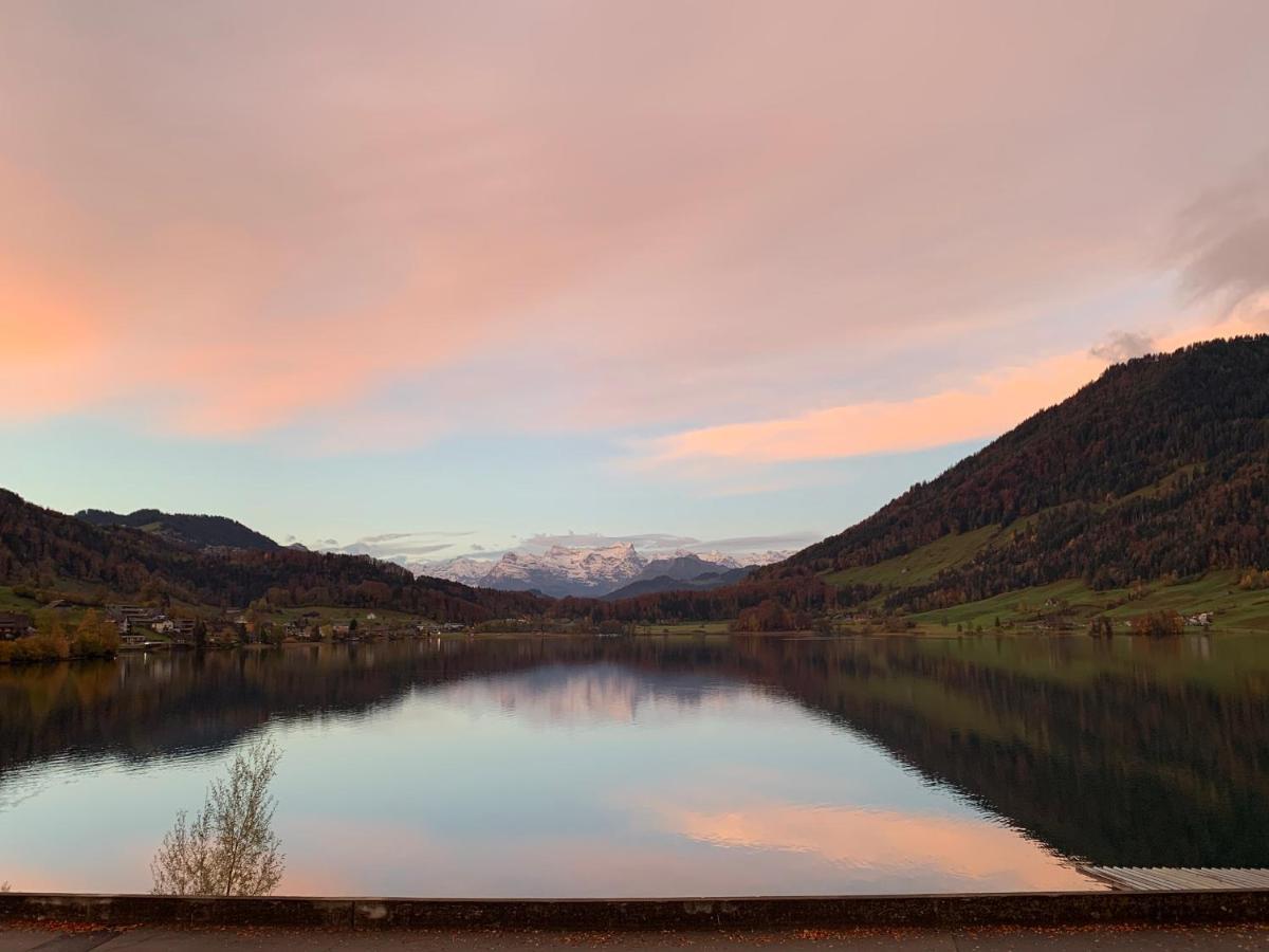 Hotel - Restaurant Eierhals Am Aegerisee Oberägeri Екстериор снимка