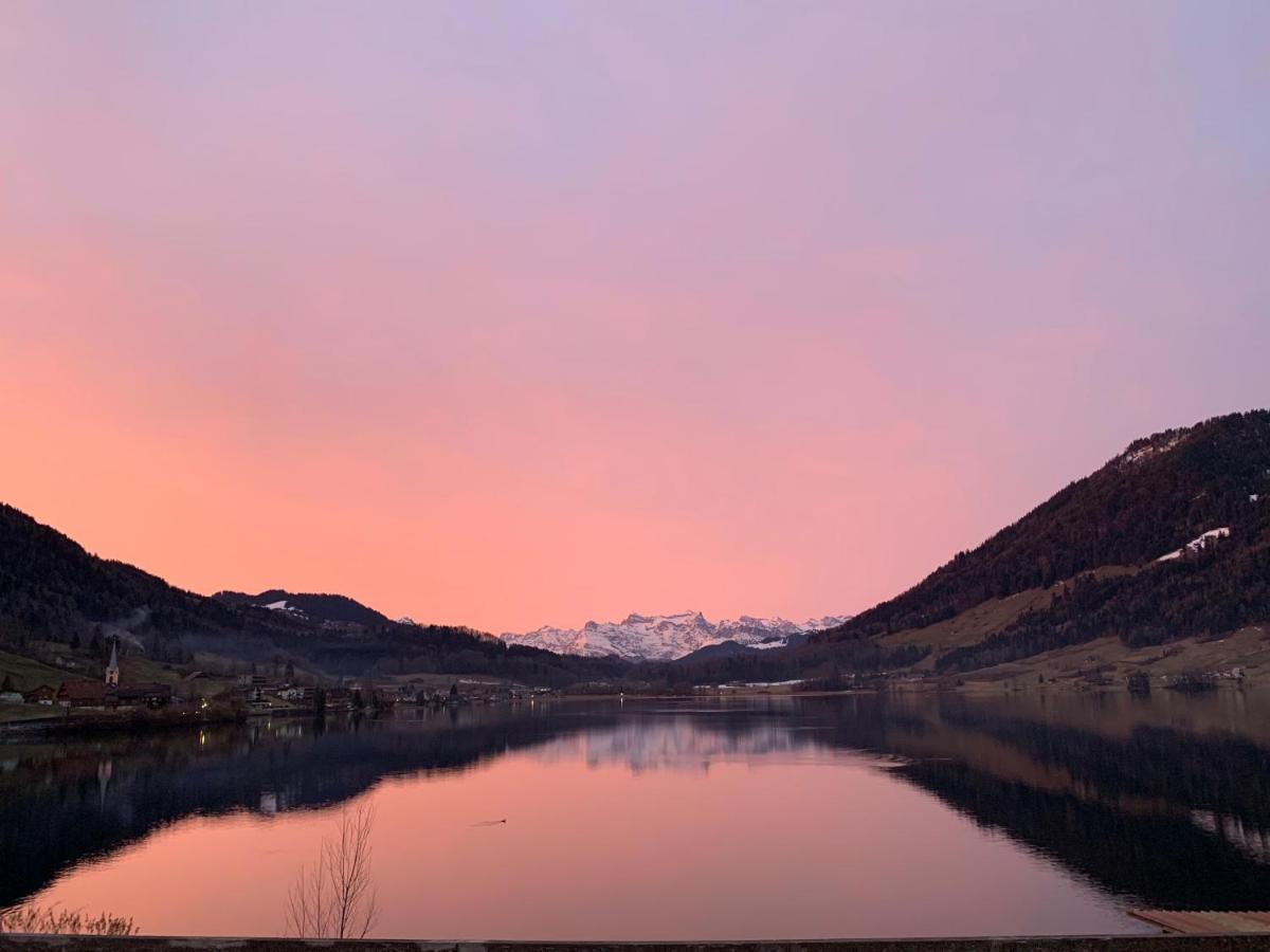 Hotel - Restaurant Eierhals Am Aegerisee Oberägeri Екстериор снимка