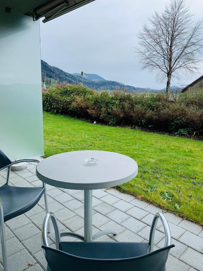Hotel - Restaurant Eierhals Am Aegerisee Oberägeri Екстериор снимка